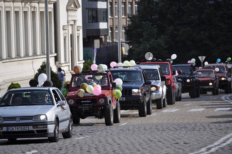 Кордона пристига