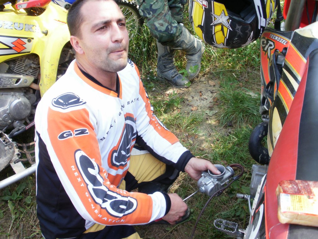 Натиснете снимката за да я уголемите

Име:P8100154.jpg
Прегледи:1
Размер:202.0 КБ
ID:5205436