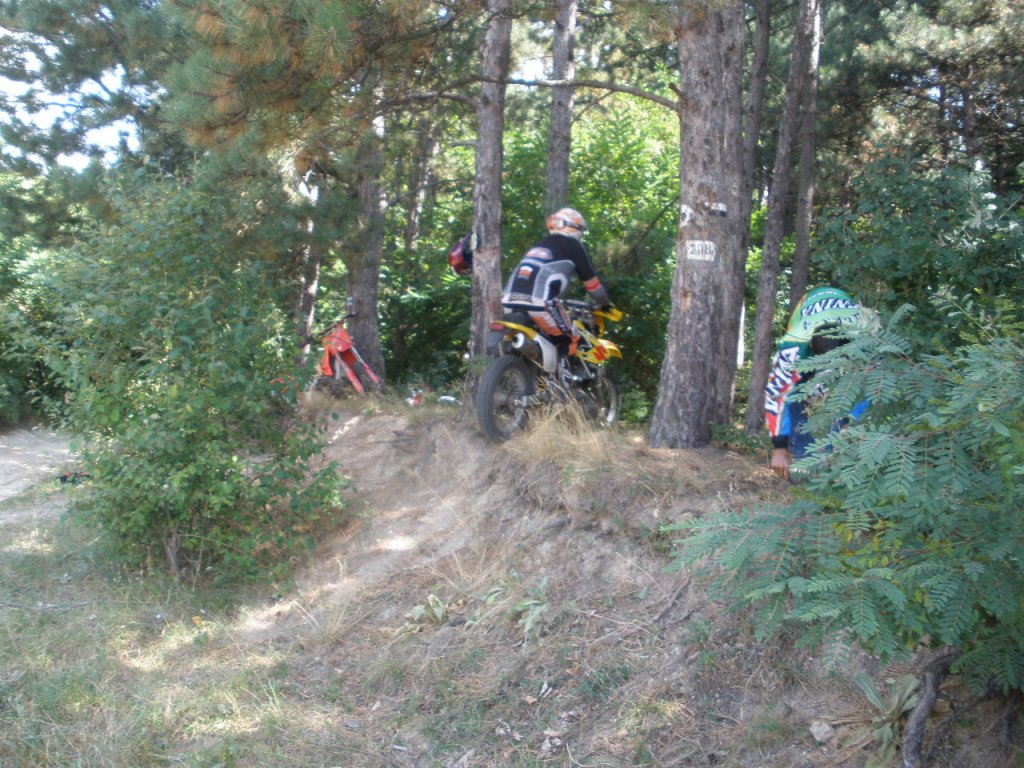 Натиснете снимката за да я уголемите

Име:P9040051.jpg
Прегледи:1
Размер:210.9 КБ
ID:5205555