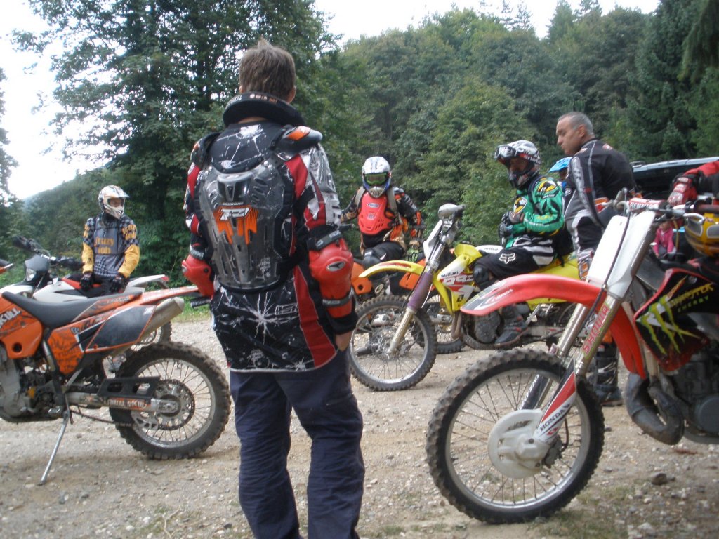 Натиснете снимката за да я уголемите

Име:P9040071.jpg
Прегледи:1
Размер:202.9 КБ
ID:5205584