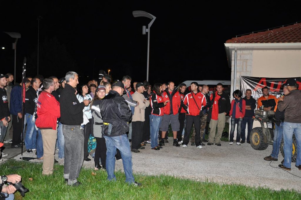 Натиснете снимката за да я уголемите

Име:DSC_0067 (Medium).jpg
Прегледи:1
Размер:135.5 КБ
ID:5208495