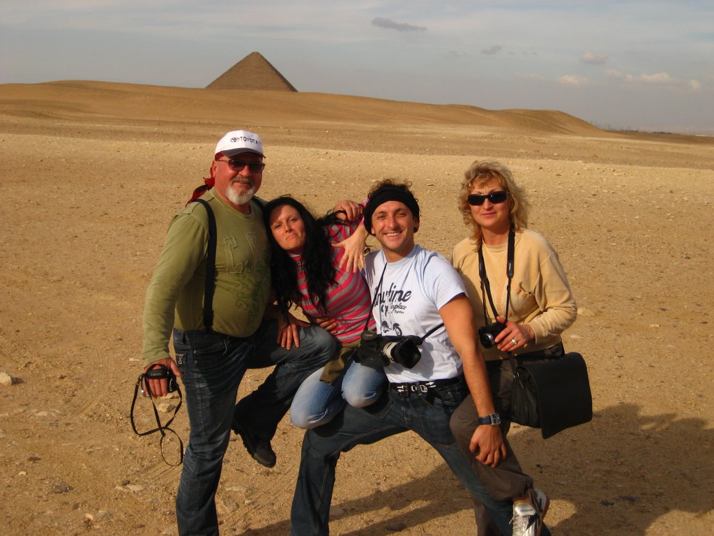 Натиснете снимката за да я уголемите

Име:egypt 2009 1 163.jpg
Прегледи:1
Размер:146.5 КБ
ID:5209018