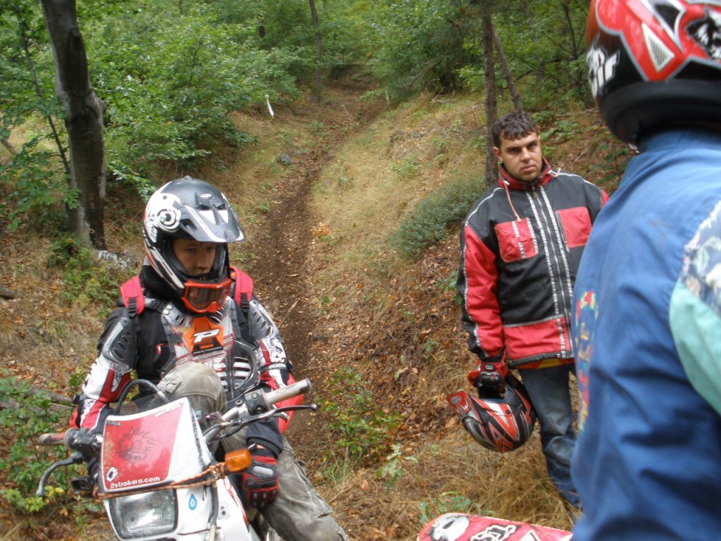 Натиснете снимката за да я уголемите

Име:P9250112.jpg
Прегледи:1
Размер:203.0 КБ
ID:5212579