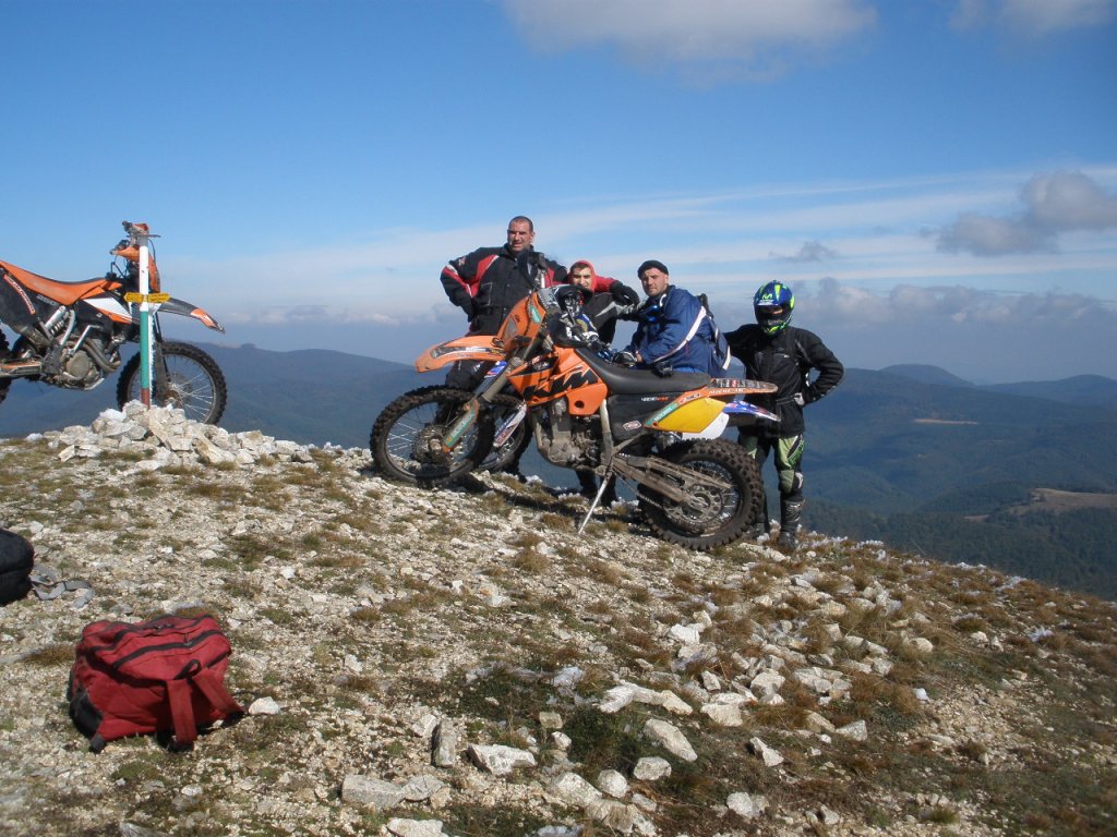 Натиснете снимката за да я уголемите

Име:PA100031.jpg
Прегледи:2
Размер:186.1 КБ
ID:5217461