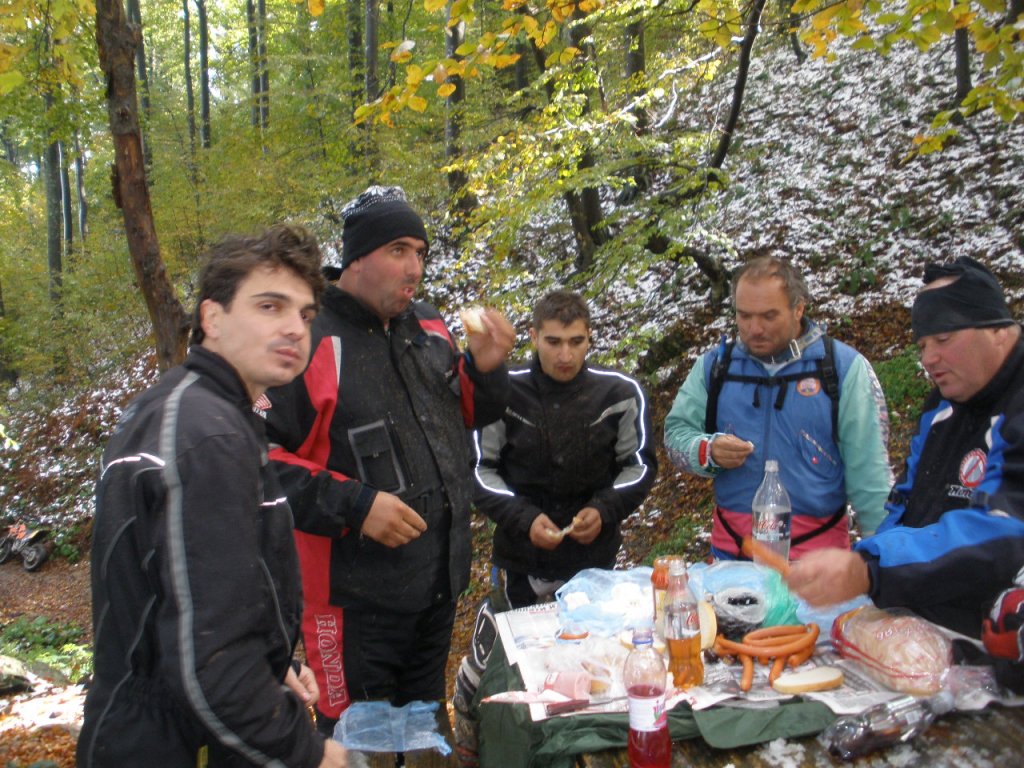 Натиснете снимката за да я уголемите

Име:PA100042.jpg
Прегледи:1
Размер:209.0 КБ
ID:5217456