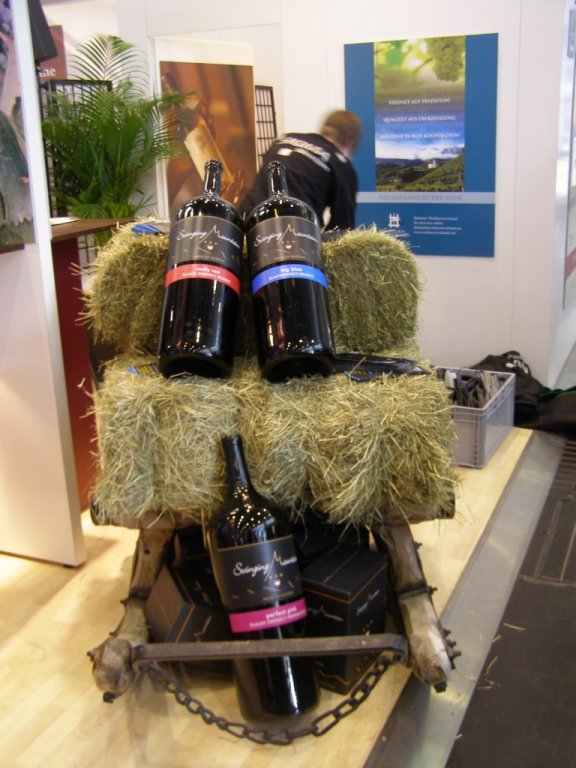 Натиснете снимката за да я уголемите

Име:P3304962.jpg
Прегледи:1
Размер:85.4 КБ
ID:5217593