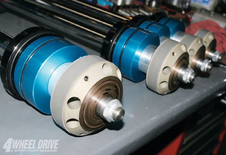Натиснете снимката за да я уголемите

Име:1002_4wd_05+high_end_shock_performance+king_kong_shock.jpg
Прегледи:1
Размер:54.1 КБ
ID:5220507