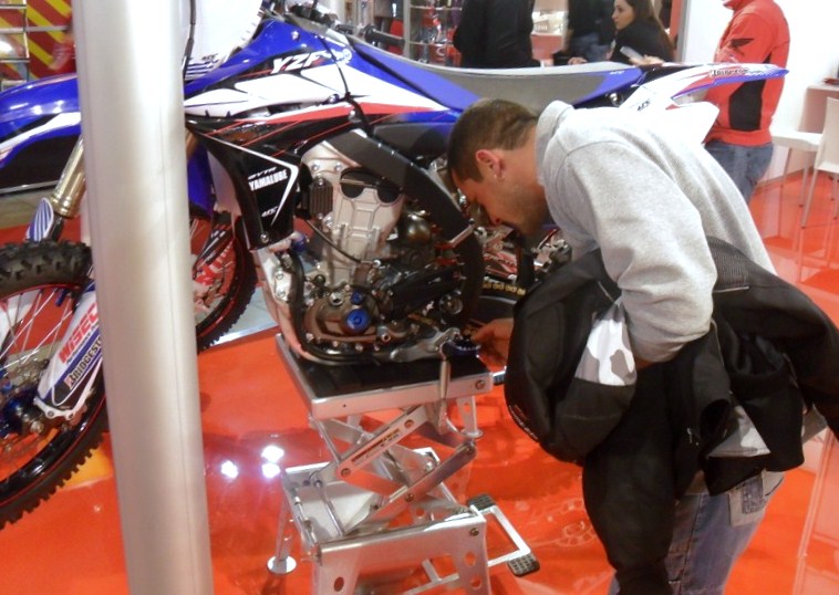 Натиснете снимката за да я уголемите

Име:fiera Milano 096 (800x600).jpg
Прегледи:1
Размер:240.3 КБ
ID:5225506