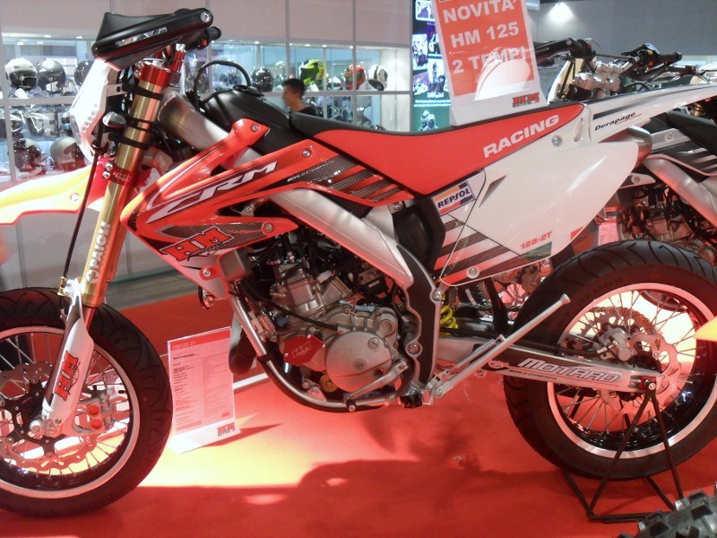 Натиснете снимката за да я уголемите

Име:fiera Milano 071 (800x600).jpg
Прегледи:1
Размер:287.6 КБ
ID:5225843