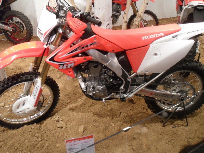 Натиснете снимката за да я уголемите

Име:fiera Milano 080 (800x600).jpg
Прегледи:1
Размер:276.7 КБ
ID:5225848