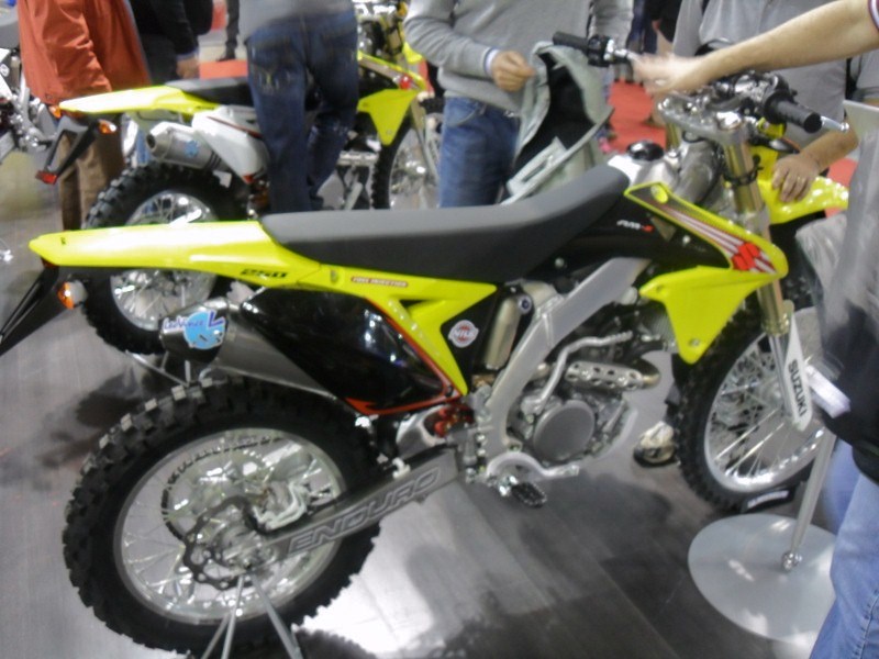 Натиснете снимката за да я уголемите

Име:fiera Milano 110 (800x600).jpg
Прегледи:1
Размер:244.6 КБ
ID:5226097