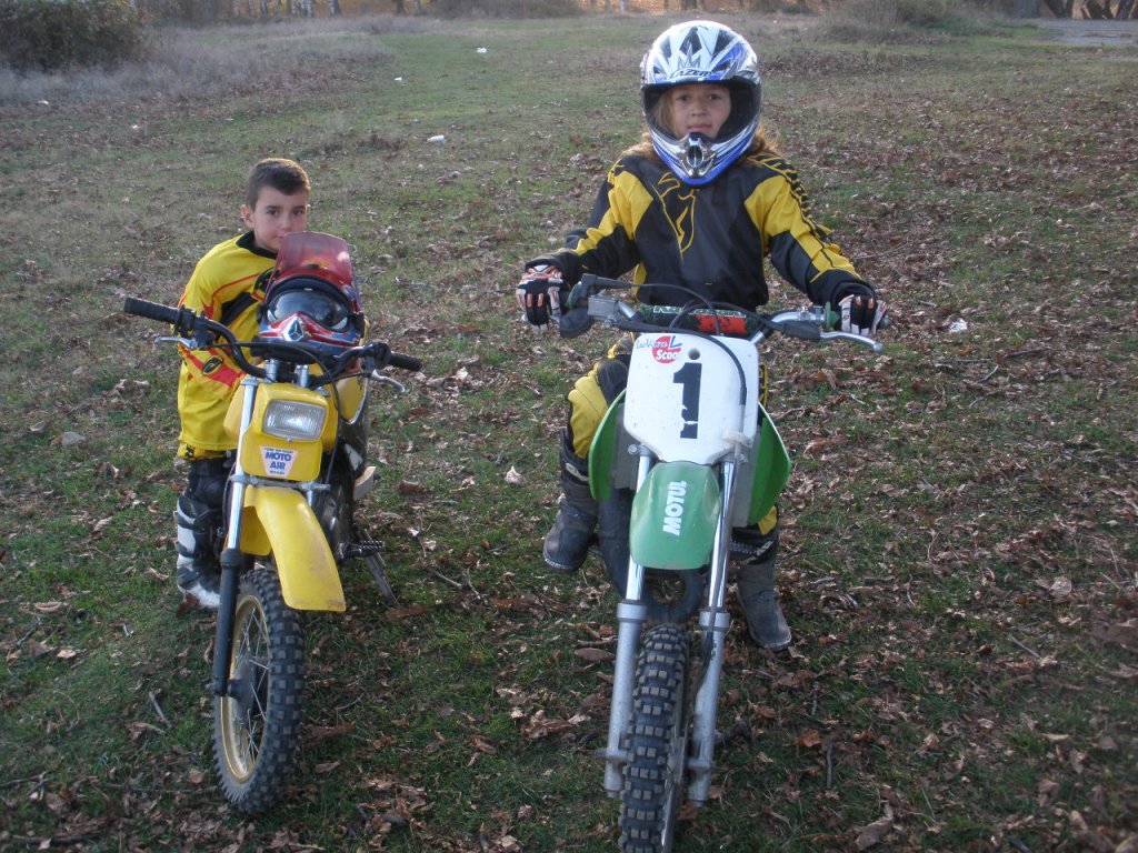 Натиснете снимката за да я уголемите

Име:PB130032.jpg
Прегледи:1
Размер:230.2 КБ
ID:5228371