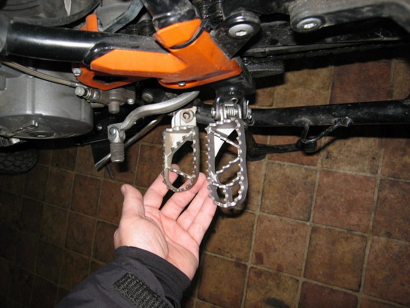 Натиснете снимката за да я уголемите

Име:stepenka.JPG
Прегледи:1
Размер:127.5 КБ
ID:5241034