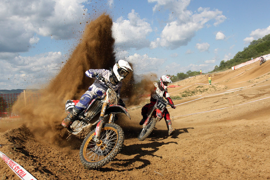 Натиснете снимката за да я уголемите

Име:7e3e3297f826327f.jpg
Прегледи:1
Размер:277.0 КБ
ID:5247216