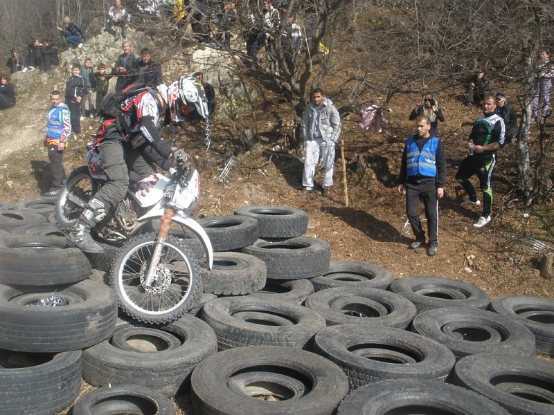 Натиснете снимката за да я уголемите

Име:P2120046.jpg
Прегледи:1
Размер:223.5 КБ
ID:5253390