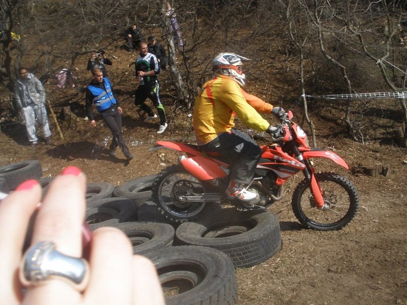 Натиснете снимката за да я уголемите

Име:P2120048.jpg
Прегледи:1
Размер:177.9 КБ
ID:5253392