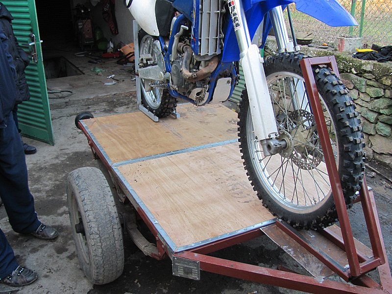 Натиснете снимката за да я уголемите

Име:IMG_0701.jpg
Прегледи:1
Размер:150.4 КБ
ID:5257903