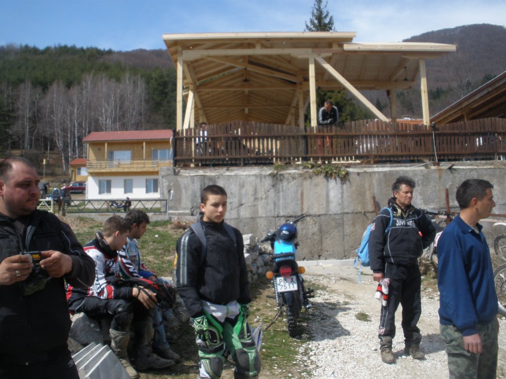 Натиснете снимката за да я уголемите

Име:P3260032.jpg
Прегледи:2
Размер:148.0 КБ
ID:5265266