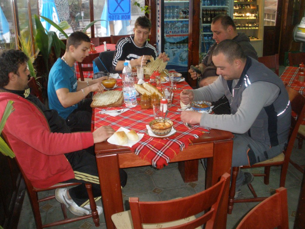 Натиснете снимката за да я уголемите

Име:P3260051.jpg
Прегледи:1
Размер:161.4 КБ
ID:5265274