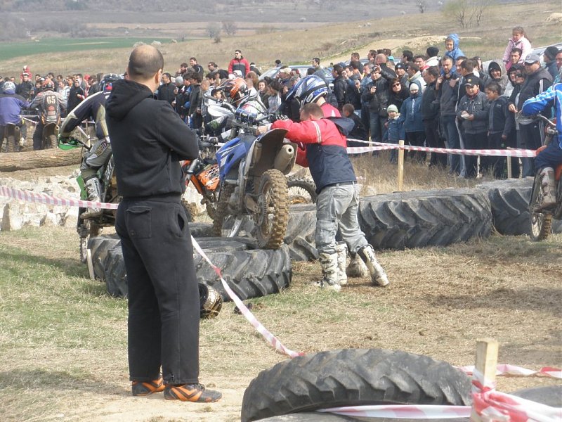 Натиснете снимката за да я уголемите

Име:P4030010.jpg
Прегледи:1
Размер:202.8 КБ
ID:5266561