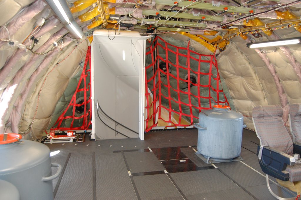 Натиснете снимката за да я уголемите

Име:airspray02.jpg
Прегледи:1
Размер:140.7 КБ
ID:5266257