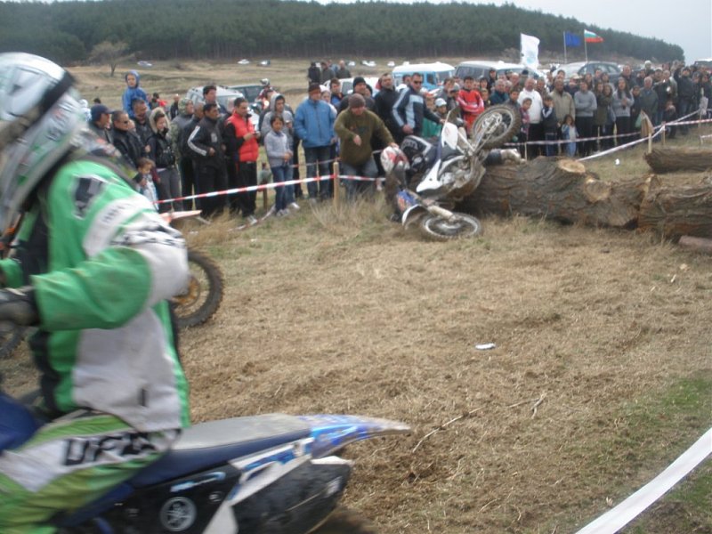 Натиснете снимката за да я уголемите

Име:P4030047.jpg
Прегледи:1
Размер:147.0 КБ
ID:5266574