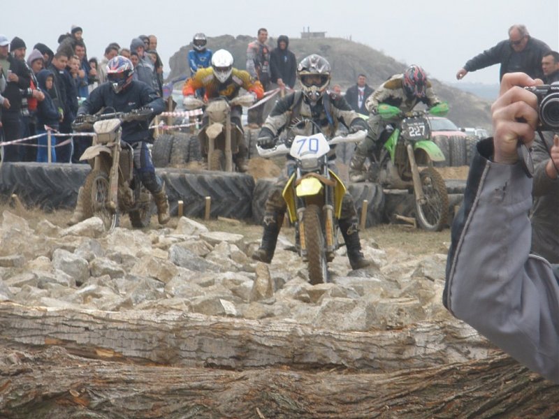 Натиснете снимката за да я уголемите

Име:P4030069.jpg
Прегледи:1
Размер:142.6 КБ
ID:5266579