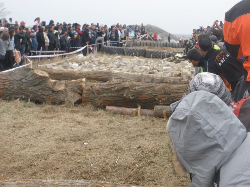 Натиснете снимката за да я уголемите

Име:P4030087.jpg
Прегледи:1
Размер:143.9 КБ
ID:5266587