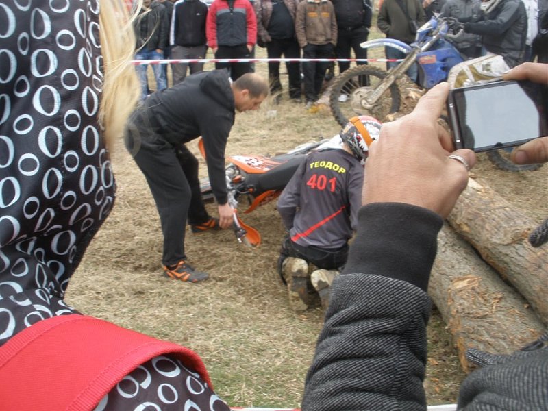 Натиснете снимката за да я уголемите

Име:P4030104.jpg
Прегледи:1
Размер:163.0 КБ
ID:5266590