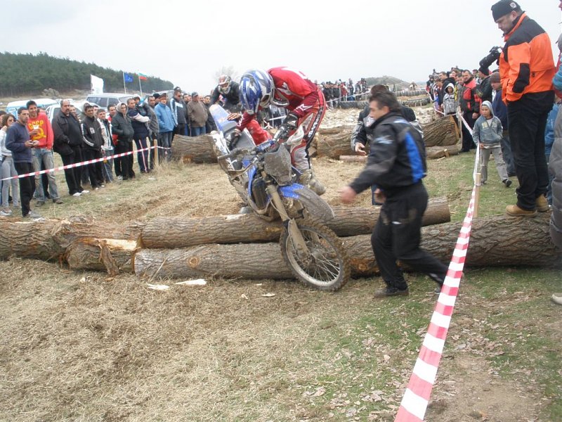 Натиснете снимката за да я уголемите

Име:P4030140.jpg
Прегледи:1
Размер:208.1 КБ
ID:5266595