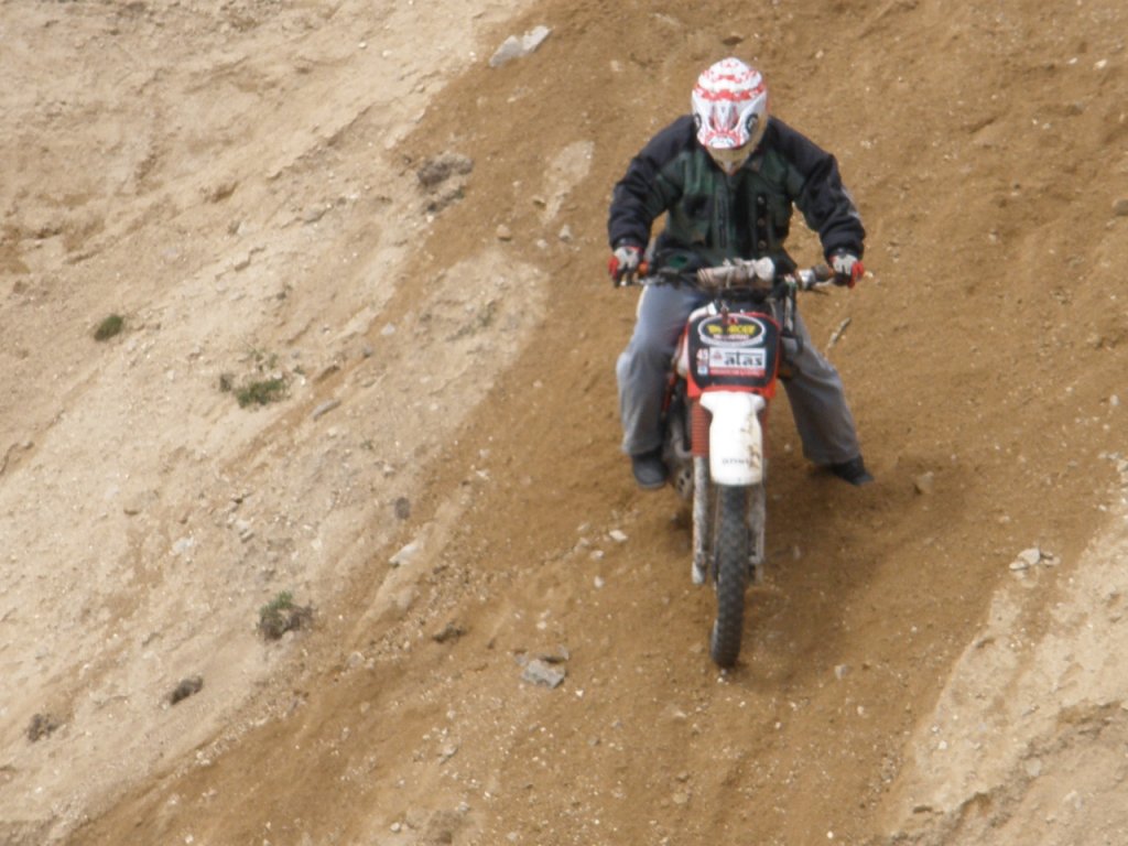 Натиснете снимката за да я уголемите

Име:P4100003.jpg
Прегледи:1
Размер:128.5 КБ
ID:5267471