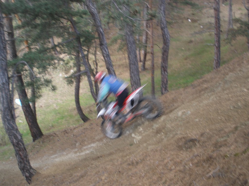 Натиснете снимката за да я уголемите

Име:P4100018.jpg
Прегледи:1
Размер:128.5 КБ
ID:5267482