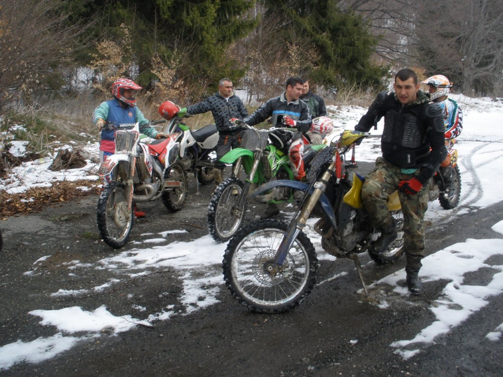 Натиснете снимката за да я уголемите

Име:P4170036.jpg
Прегледи:1
Размер:202.8 КБ
ID:5270143