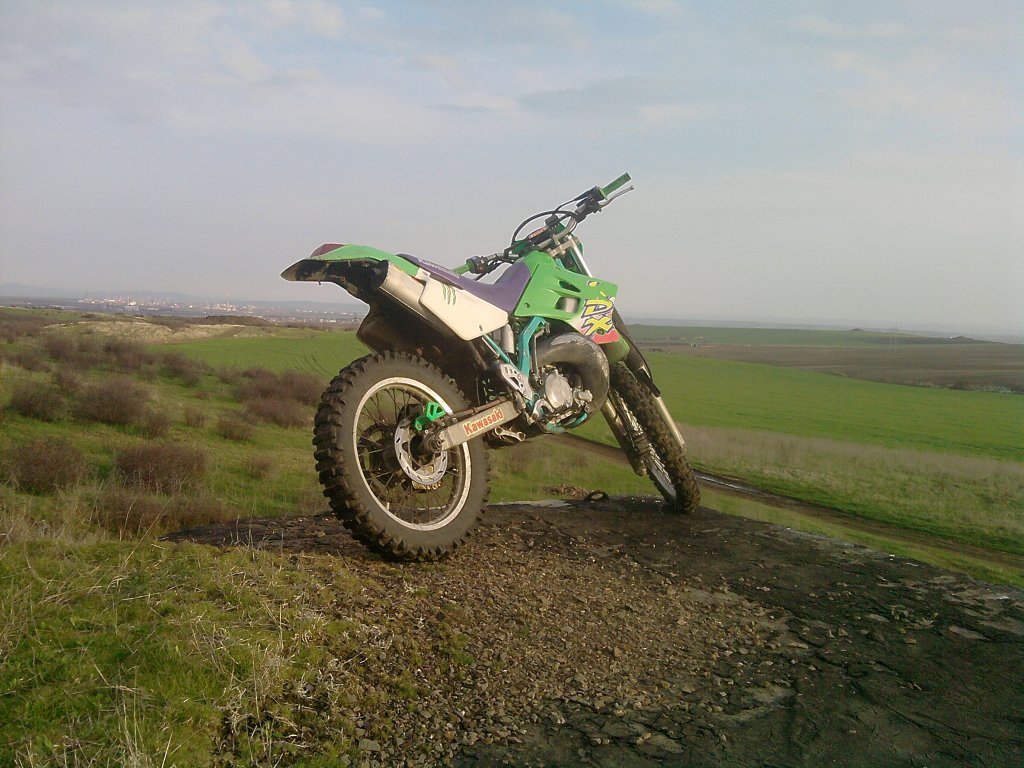 Натиснете снимката за да я уголемите

Име:P160411_18.43.jpg
Прегледи:1
Размер:161.4 КБ
ID:5274266