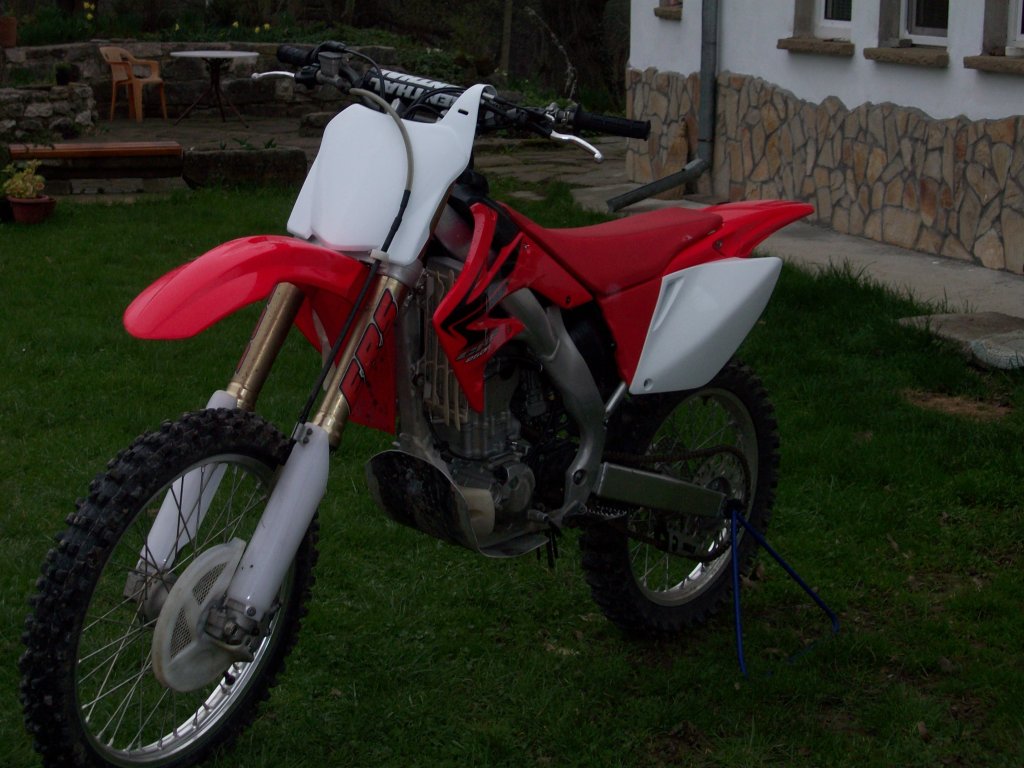 Натиснете снимката за да я уголемите

Име:CRF 001.jpg
Прегледи:1
Размер:134.9 КБ
ID:5274331