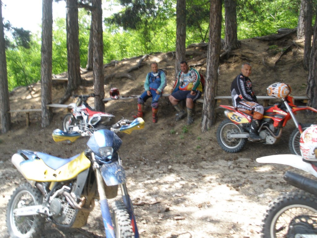 Натиснете снимката за да я уголемите

Име:P6040001.jpg
Прегледи:1
Размер:188.4 КБ
ID:5282789