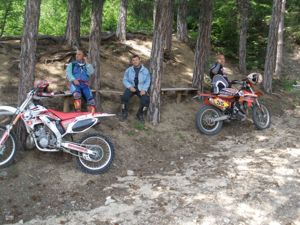 Натиснете снимката за да я уголемите

Име:P6040003.jpg
Прегледи:1
Размер:251.6 КБ
ID:5282791