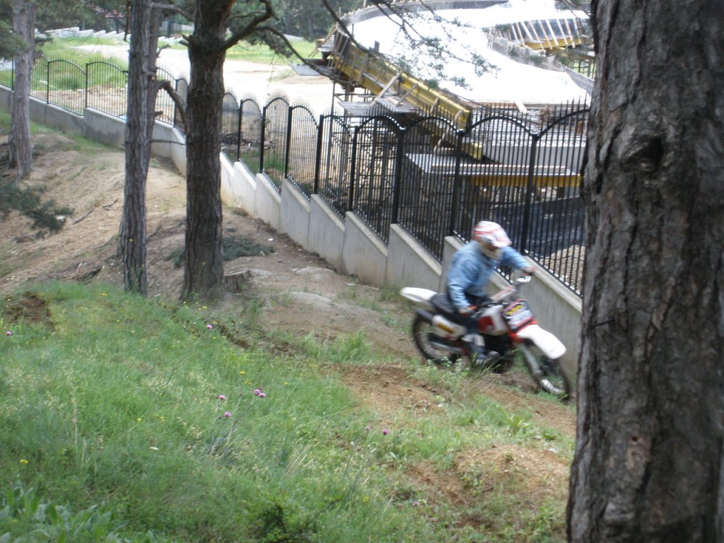 Натиснете снимката за да я уголемите

Име:P6040005.jpg
Прегледи:1
Размер:182.1 КБ
ID:5282793