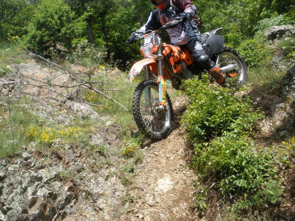 Натиснете снимката за да я уголемите

Име:P6040015.jpg
Прегледи:1
Размер:285.6 КБ
ID:5282808