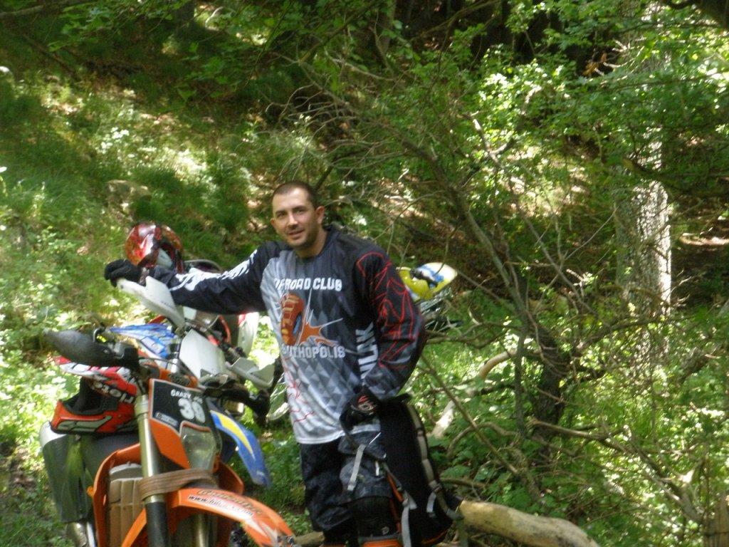 Натиснете снимката за да я уголемите

Име:P6040023.jpg
Прегледи:1
Размер:204.3 КБ
ID:5282812