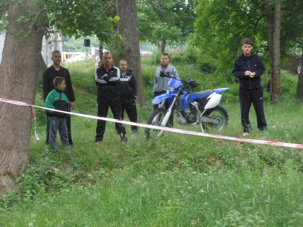 Натиснете снимката за да я уголемите

Име:P6120060.jpg
Прегледи:1
Размер:198.6 КБ
ID:5286098