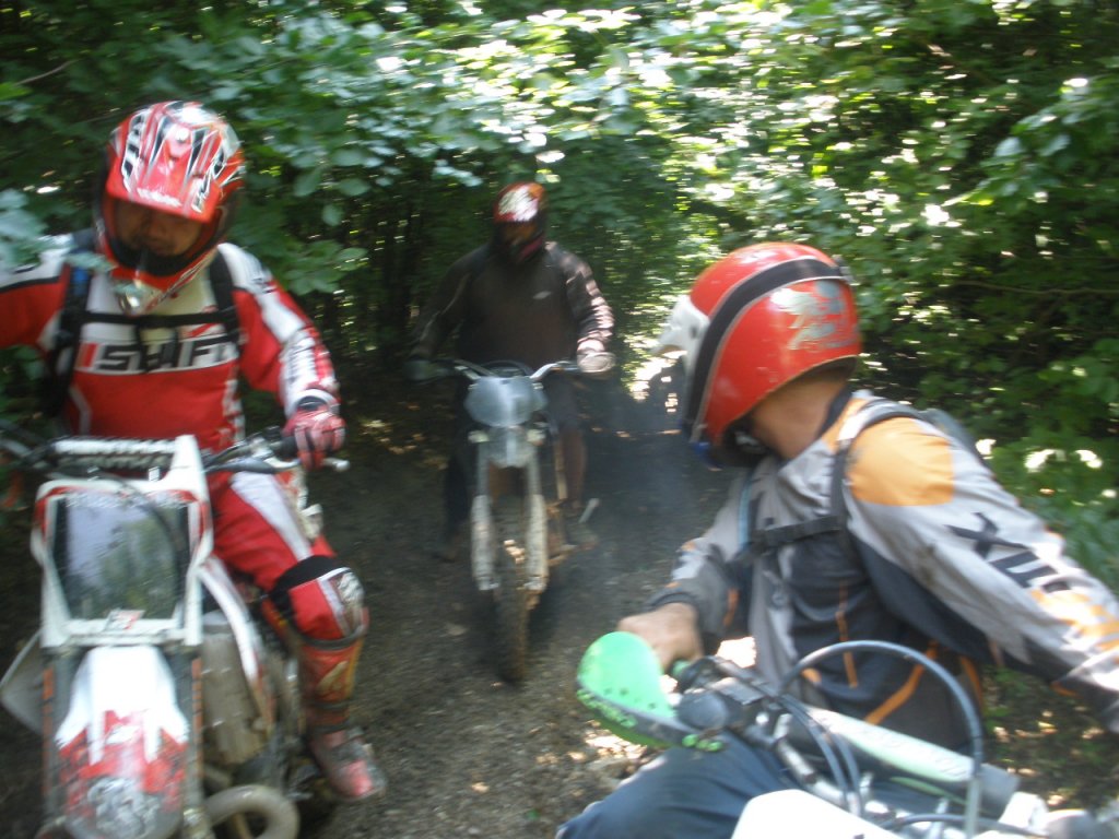 Натиснете снимката за да я уголемите

Име:P6190030.jpg
Прегледи:1
Размер:157.1 КБ
ID:5286923