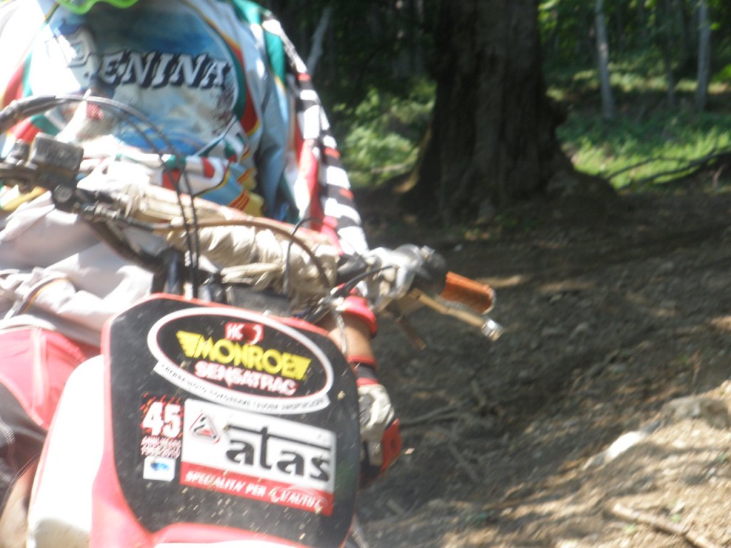 Натиснете снимката за да я уголемите

Име:P6190037.jpg
Прегледи:1
Размер:121.8 КБ
ID:5286929