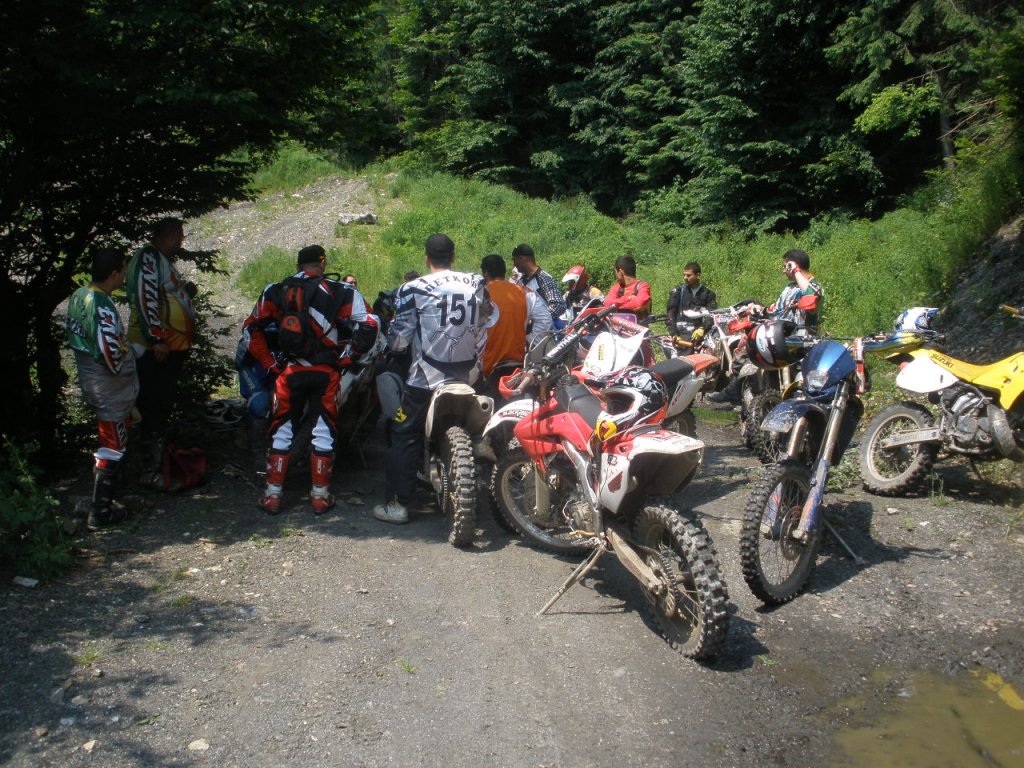 Натиснете снимката за да я уголемите

Име:P6190042.jpg
Прегледи:2
Размер:223.6 КБ
ID:5286930