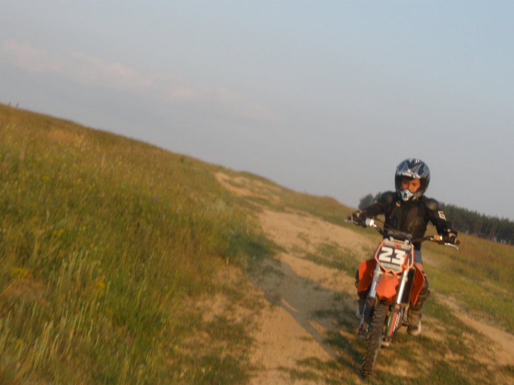 Натиснете снимката за да я уголемите

Име:P6180011.jpg
Прегледи:1
Размер:78.5 КБ
ID:5287786