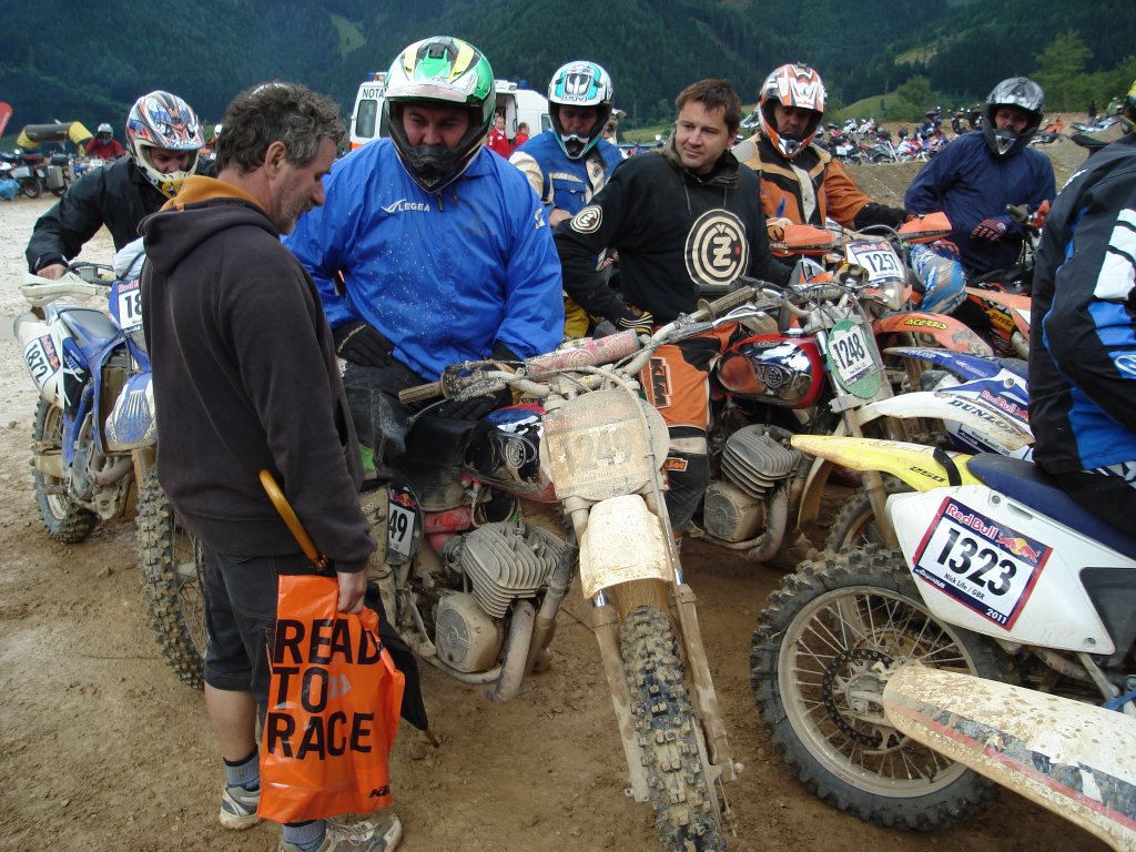 Натиснете снимката за да я уголемите

Име:DSC00679.jpg
Прегледи:1
Размер:216.8 КБ
ID:5290240