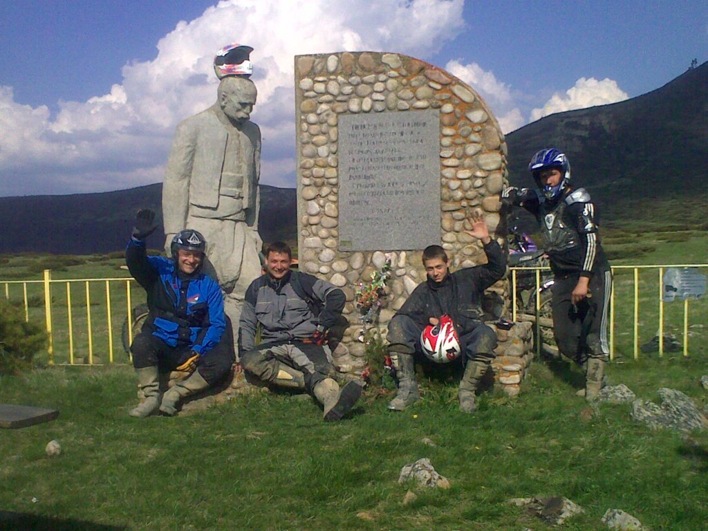 Натиснете снимката за да я уголемите

Име:15052011506.jpg
Прегледи:1
Размер:170.9 КБ
ID:5290378