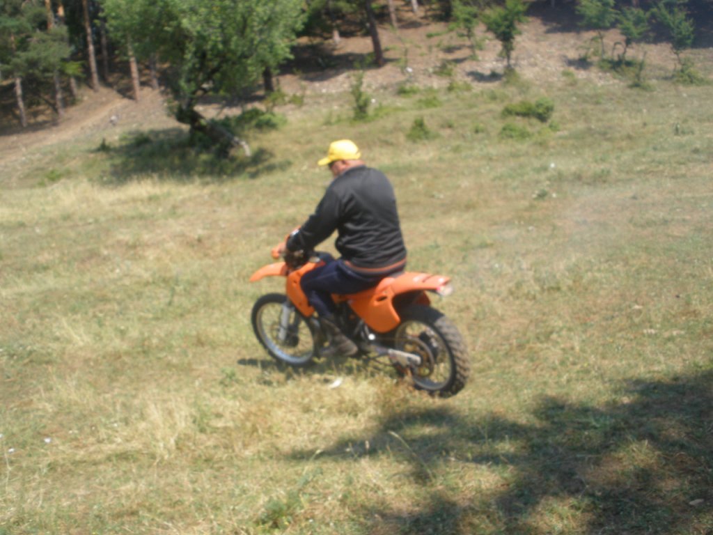 Натиснете снимката за да я уголемите

Име:P7100004.jpg
Прегледи:1
Размер:125.1 КБ
ID:5290556