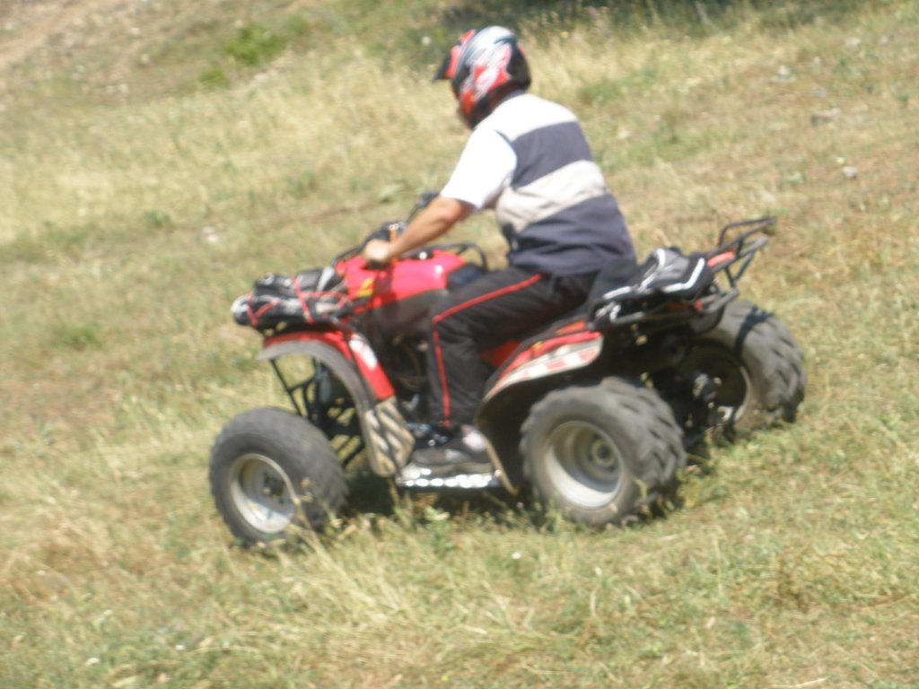 Натиснете снимката за да я уголемите

Име:P7100007.jpg
Прегледи:1
Размер:119.8 КБ
ID:5290558