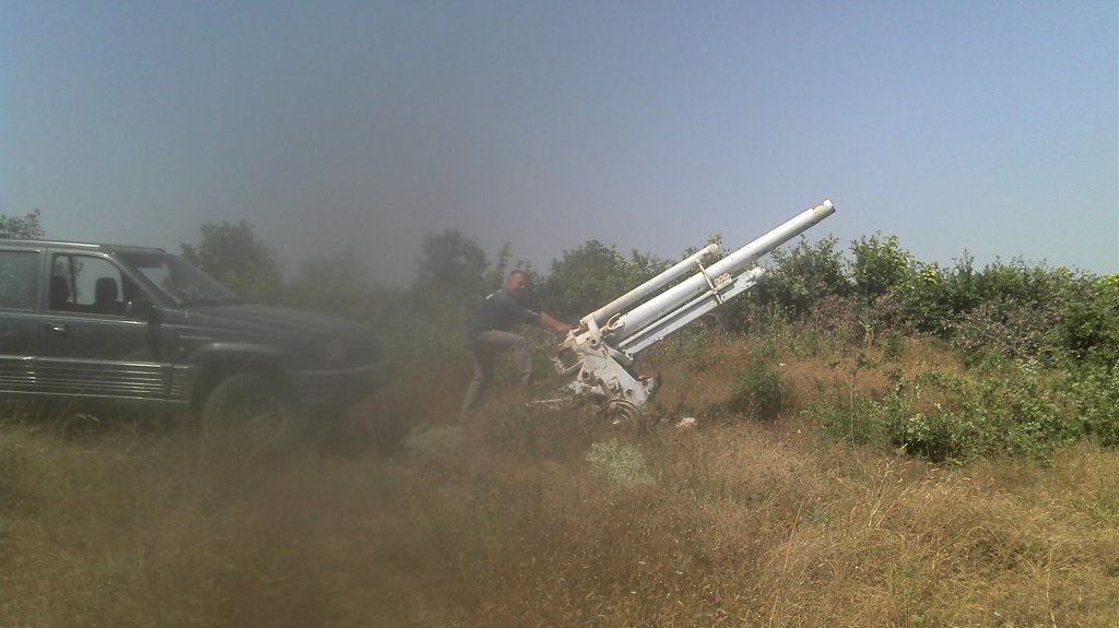 Натиснете снимката за да я уголемите

Име:2011-07-16_15-32-21_328.jpg
Прегледи:1
Размер:86.1 КБ
ID:5291450
